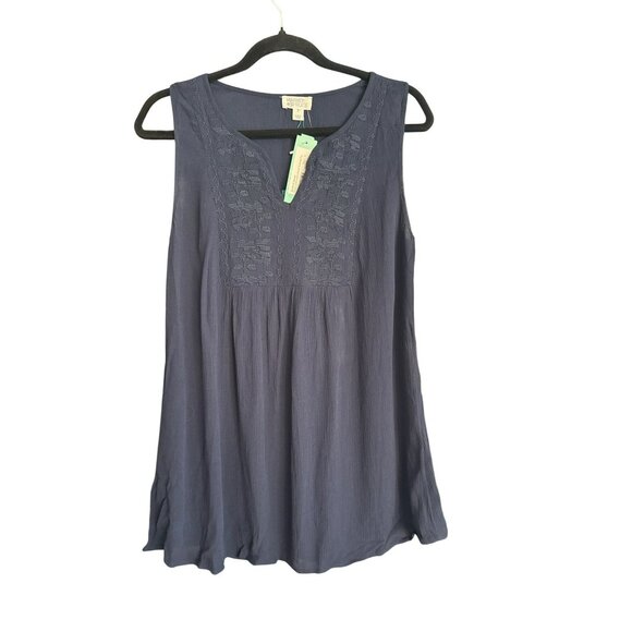 Market & Spruce Embroidery Sleeveless Top Medium Navy Blue NWT Stitch Fix - Picture 1 of 5